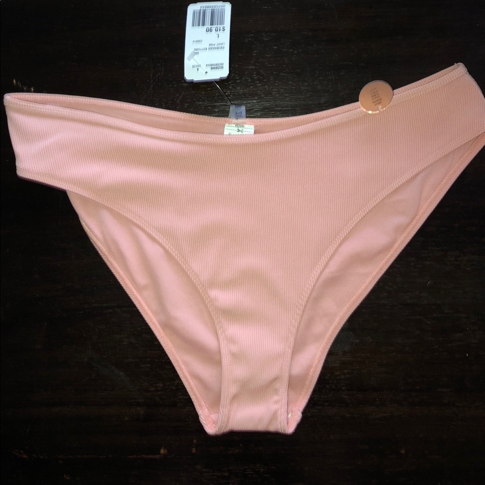 Bikini bottoms